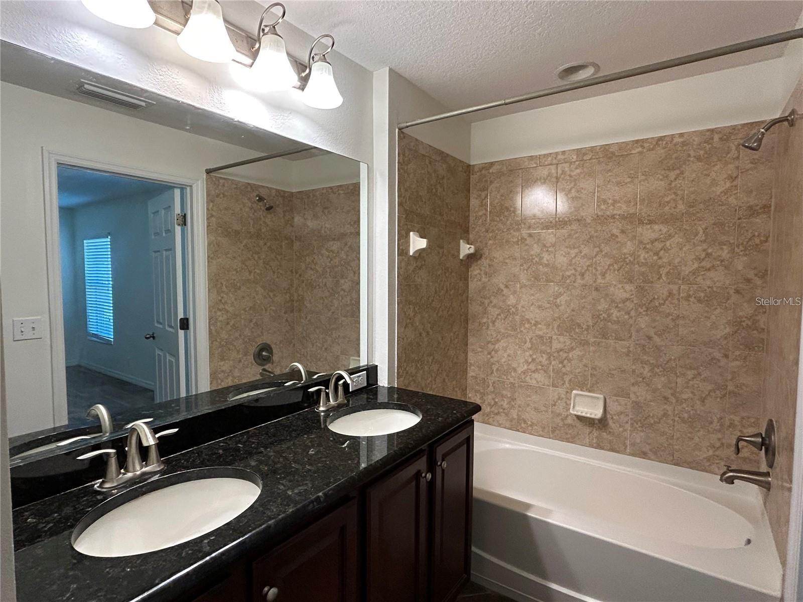 SEVEN OAKS PRCL S-14A - Residential Lease