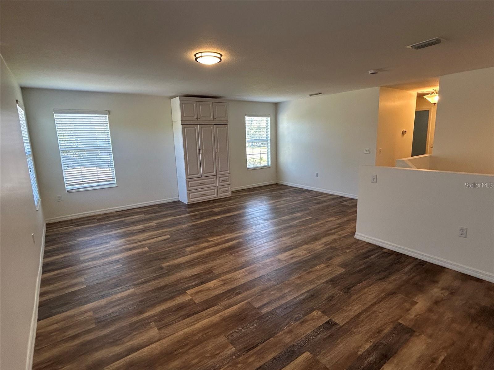 SEVEN OAKS PRCL S-14A - Residential Lease