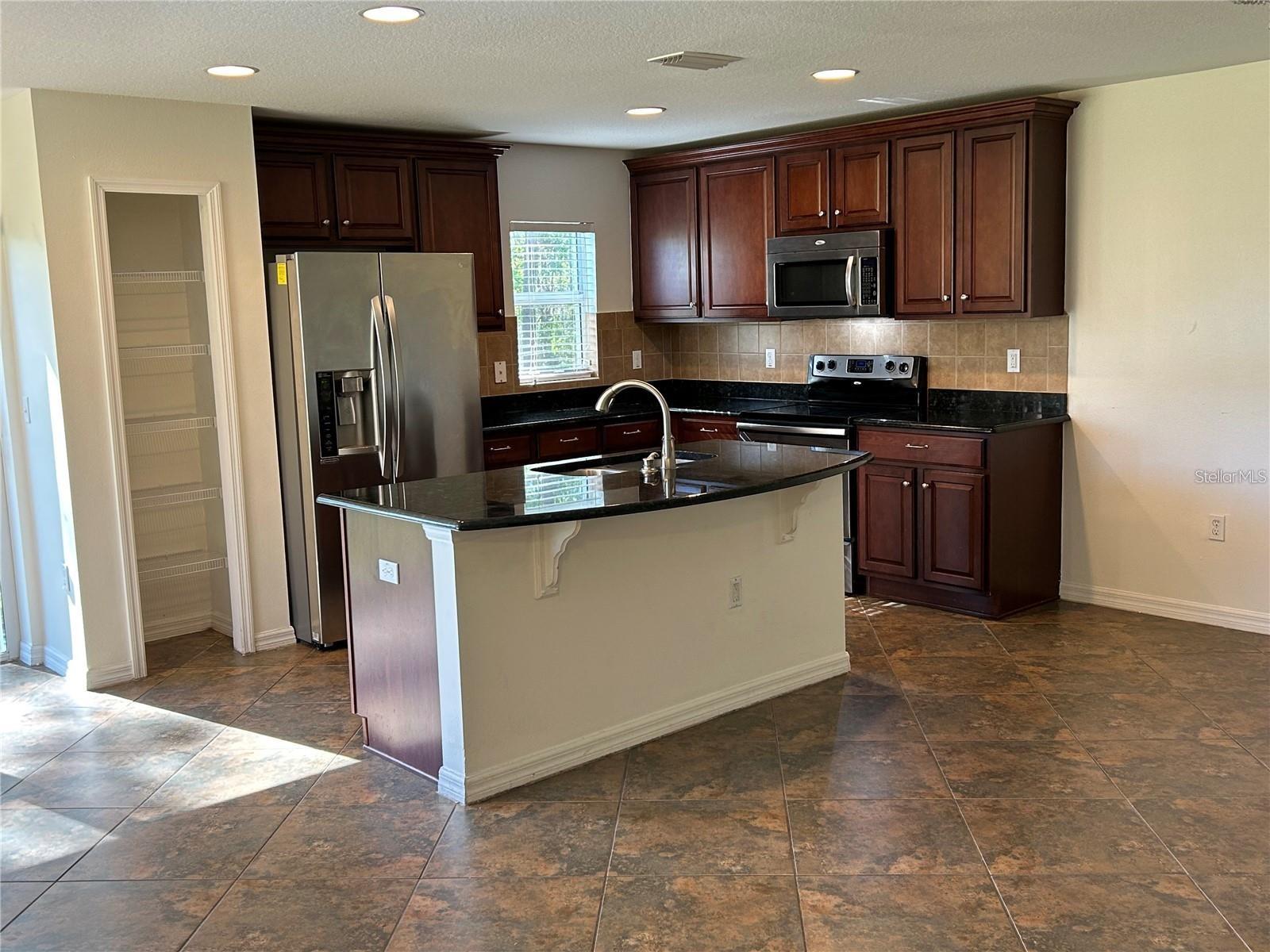 SEVEN OAKS PRCL S-14A - Residential Lease