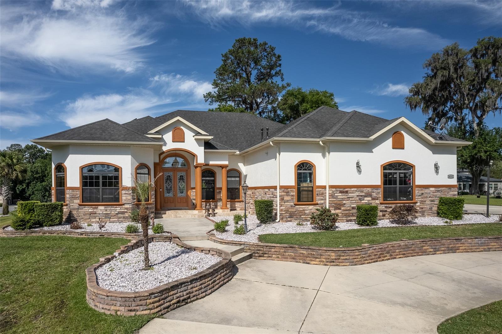 BELLECHASE - Residential