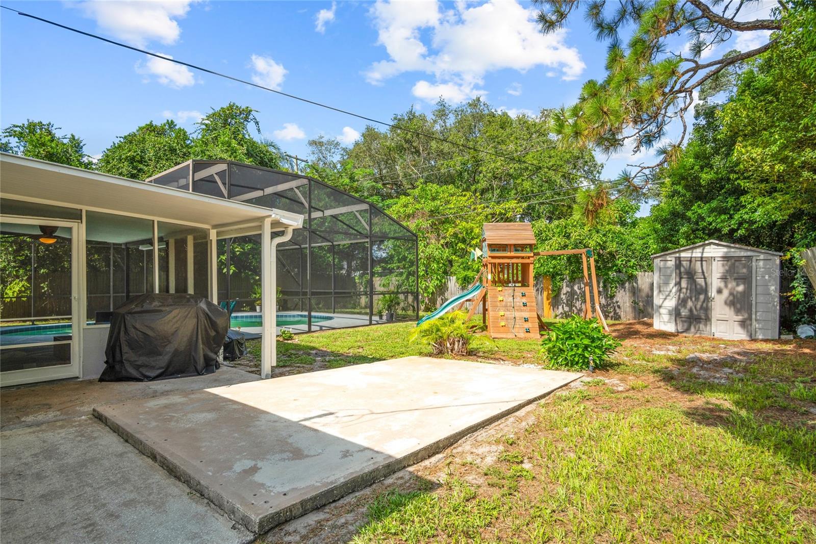 PLANTATION ESTATES - Residential