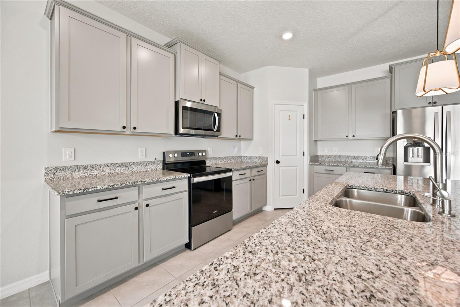 ALDERBROOK - Residential