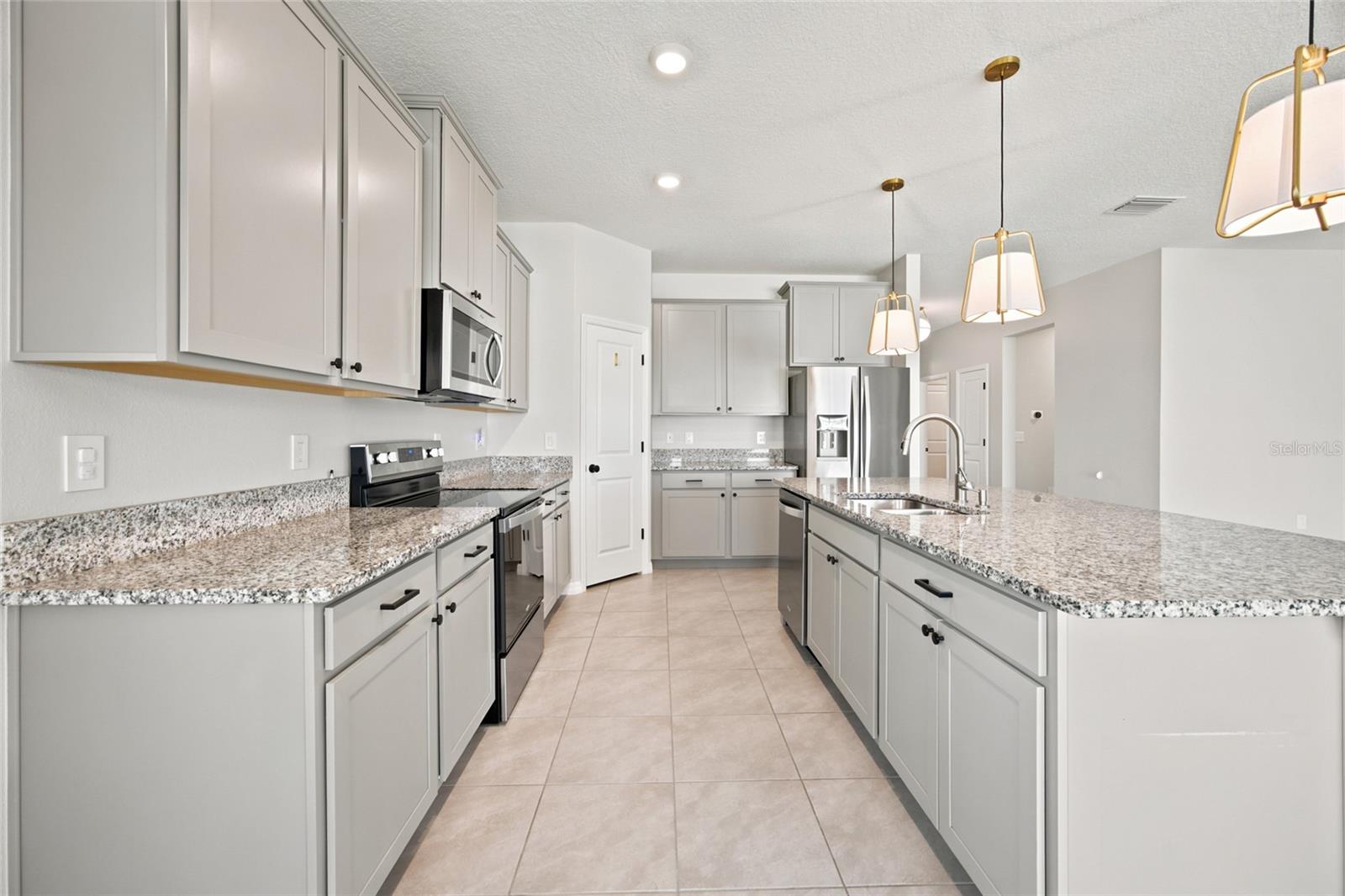 ALDERBROOK - Residential