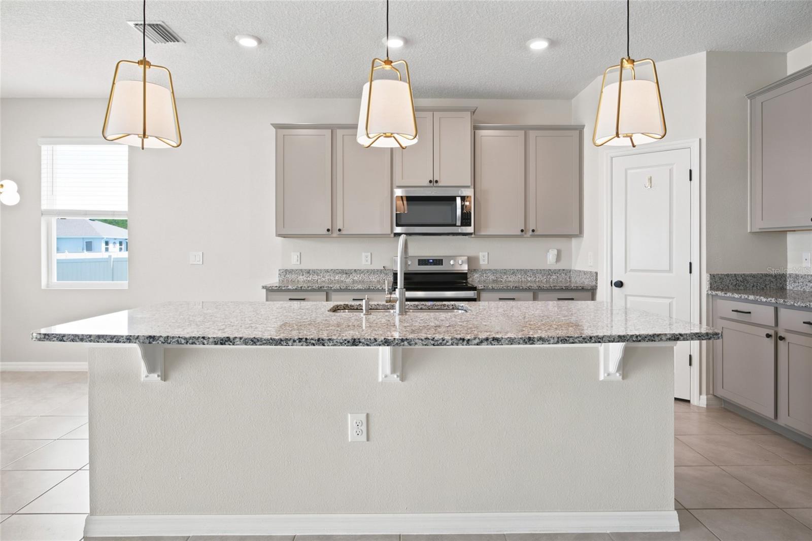 ALDERBROOK - Residential