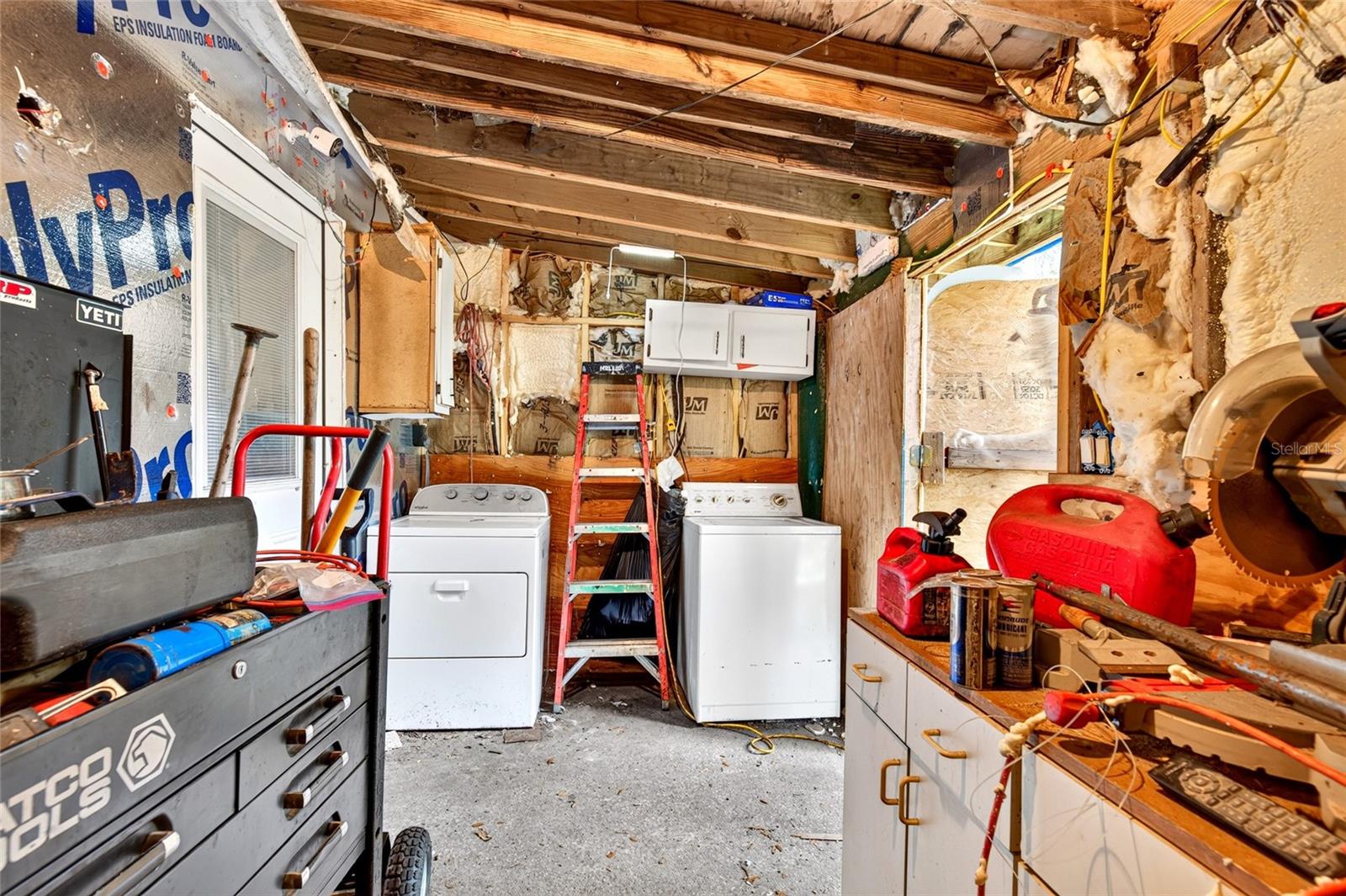 MOSS BLUFF RDG - Residential