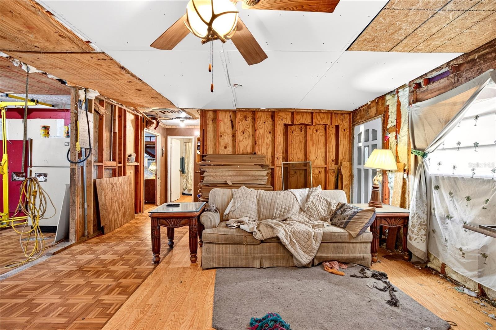 MOSS BLUFF RDG - Residential