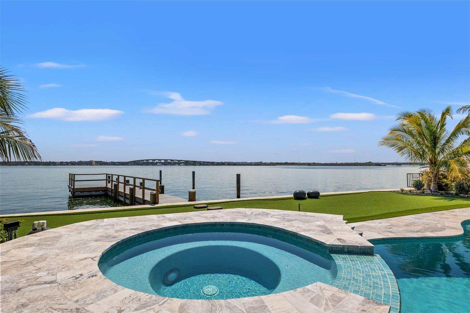 BELLEAIR BEACH YACHT CLUB ESTATES - Residential