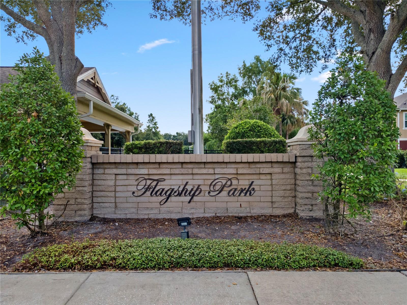 FLAGSHIP PARK A CONDO - Residential