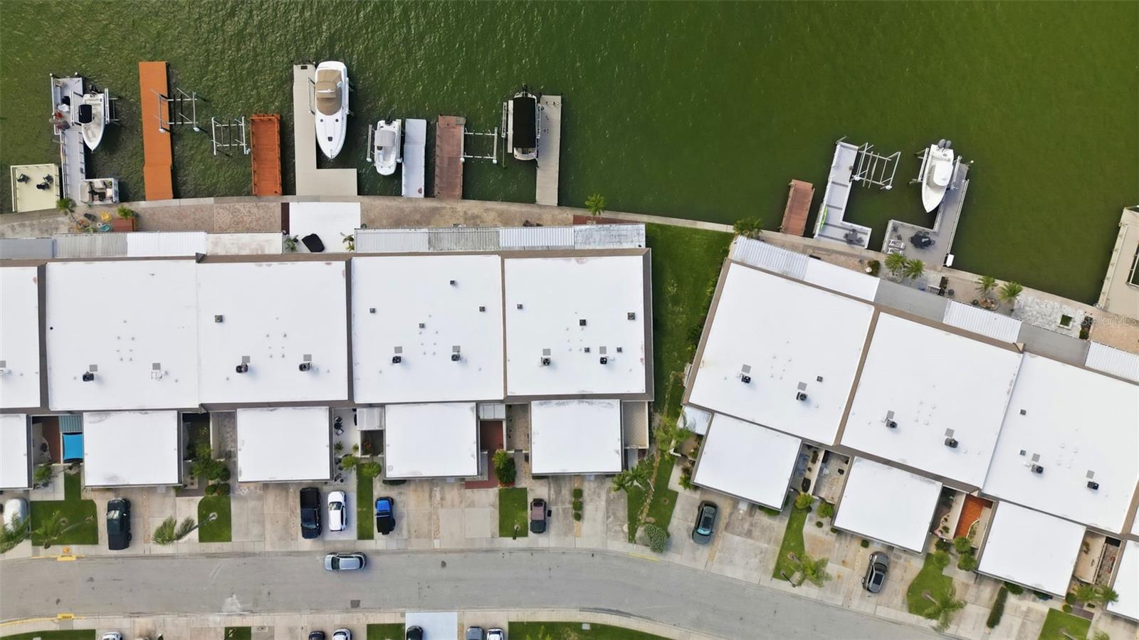 BOCA CIEGA POINT EAST - Residential