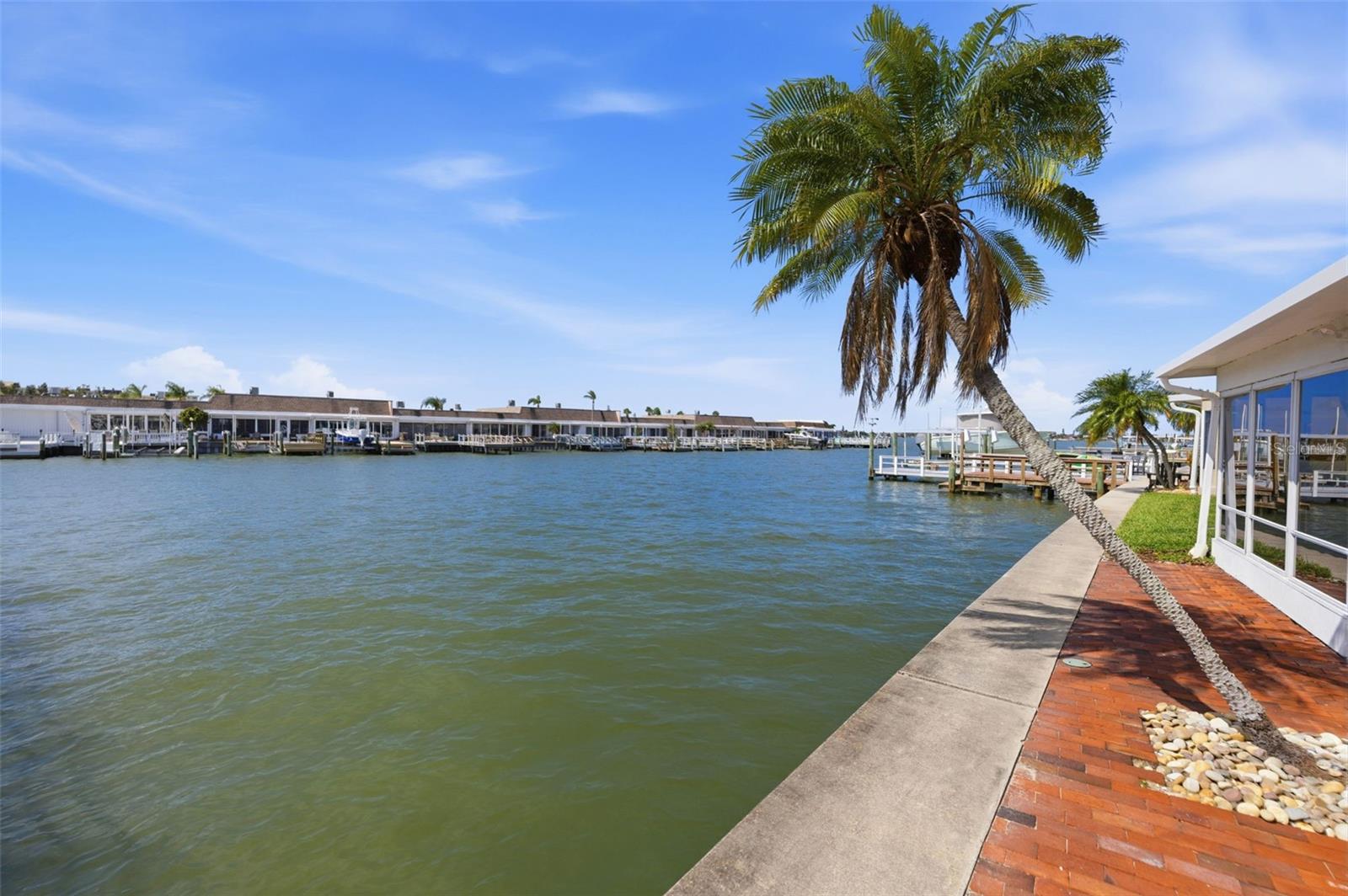 BOCA CIEGA POINT EAST - Residential