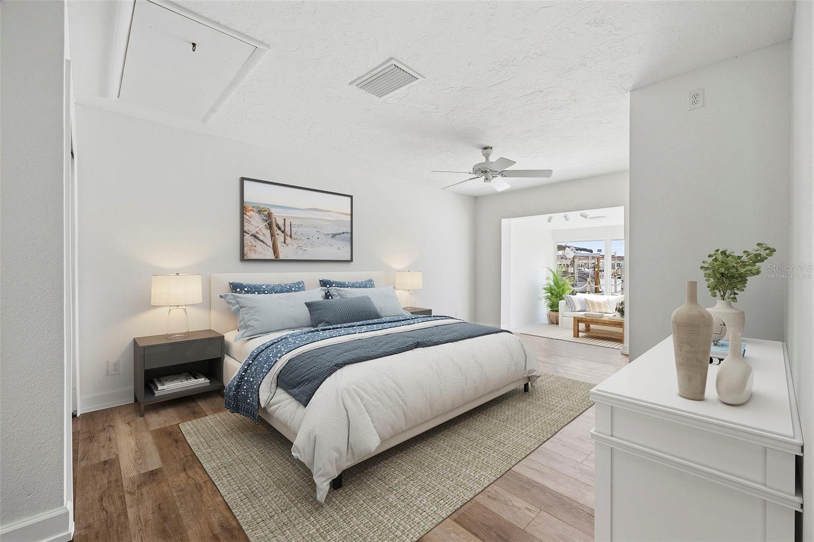BOCA CIEGA POINT EAST - Residential