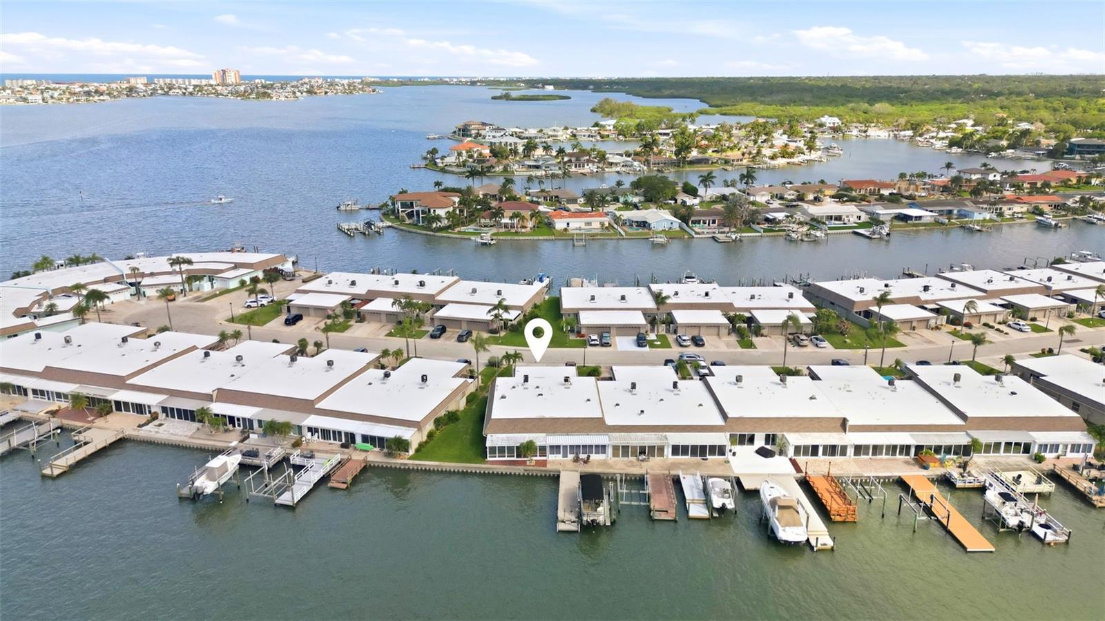 BOCA CIEGA POINT EAST - Residential
