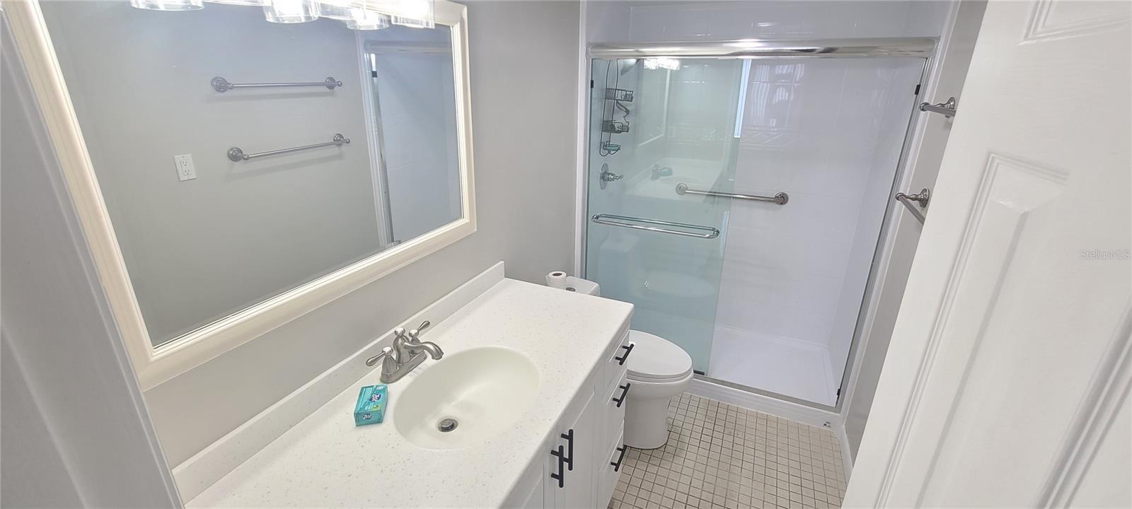 OCEAN 01 CONDO - Residential Lease