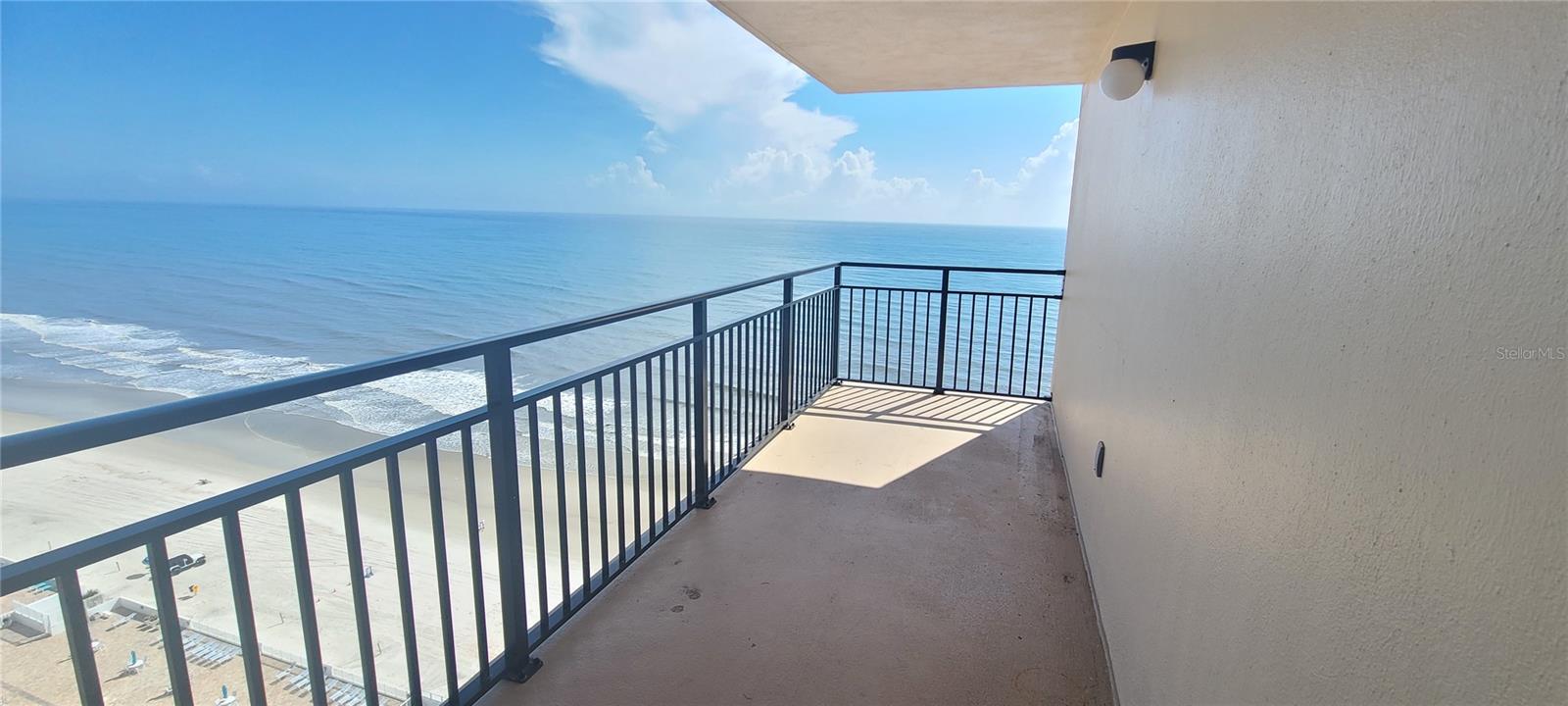 OCEAN 01 CONDO - Residential Lease