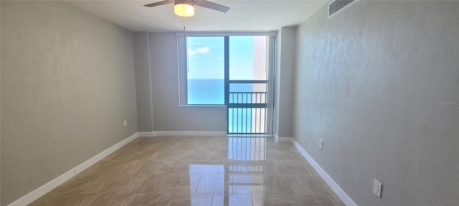 OCEAN 01 CONDO - Residential Lease
