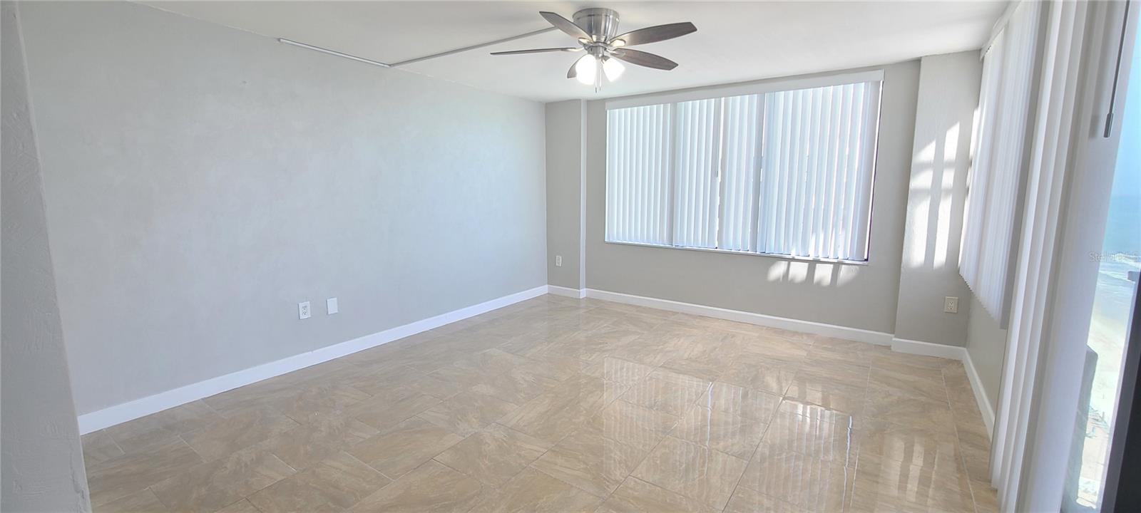 OCEAN 01 CONDO - Residential Lease