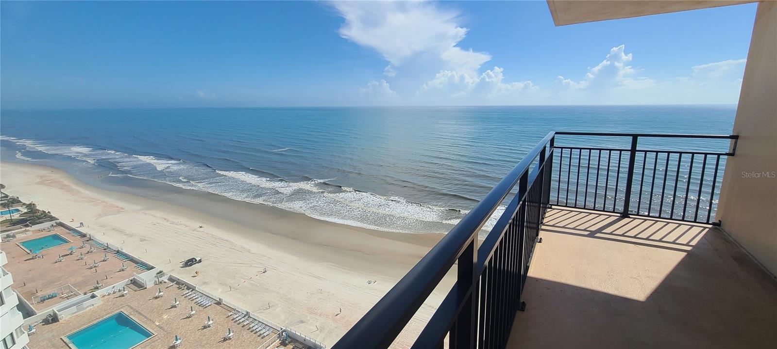 OCEAN 01 CONDO - Residential Lease
