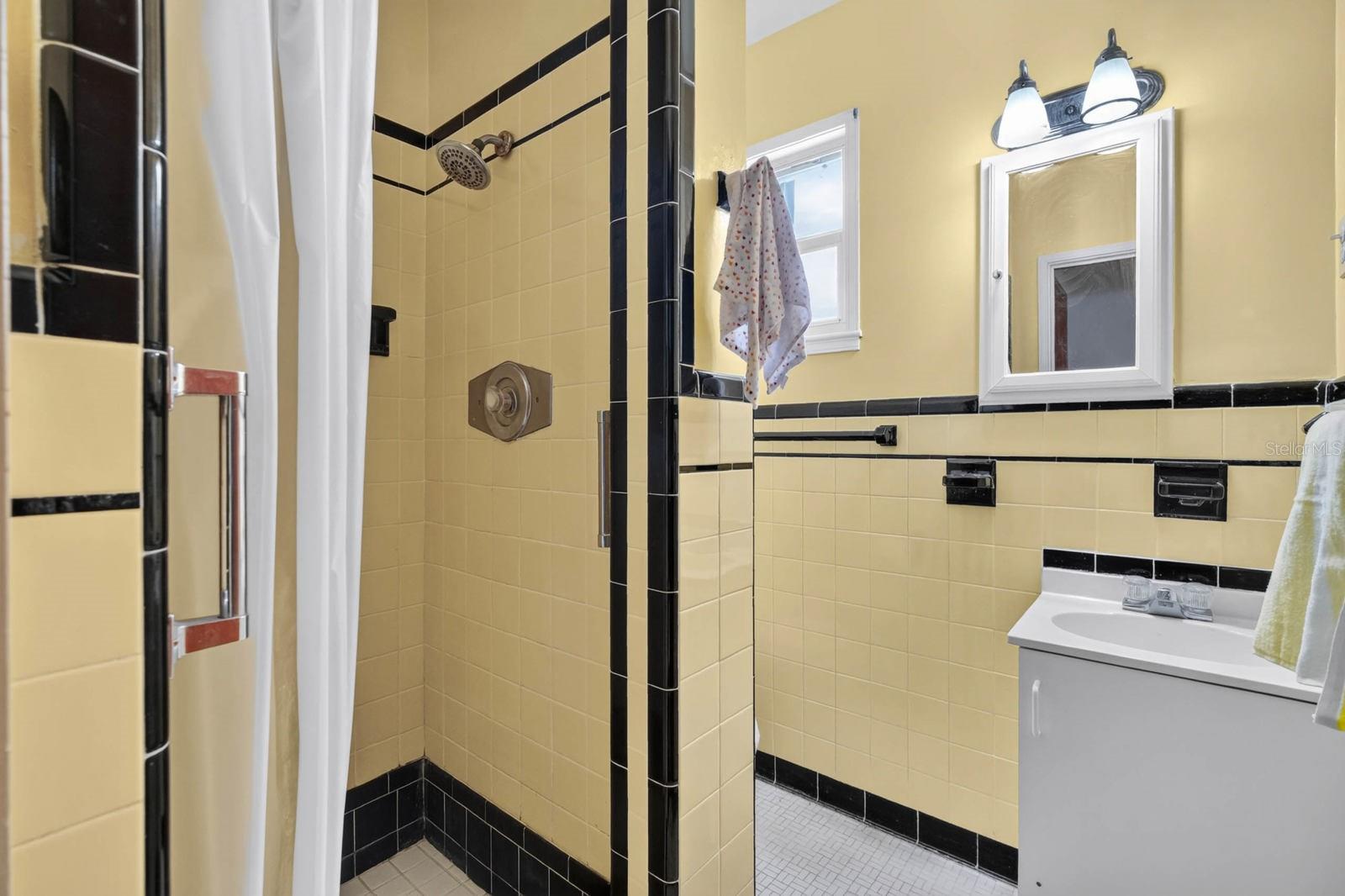 SCHNEES REP ATLANTIC CITY - Residential