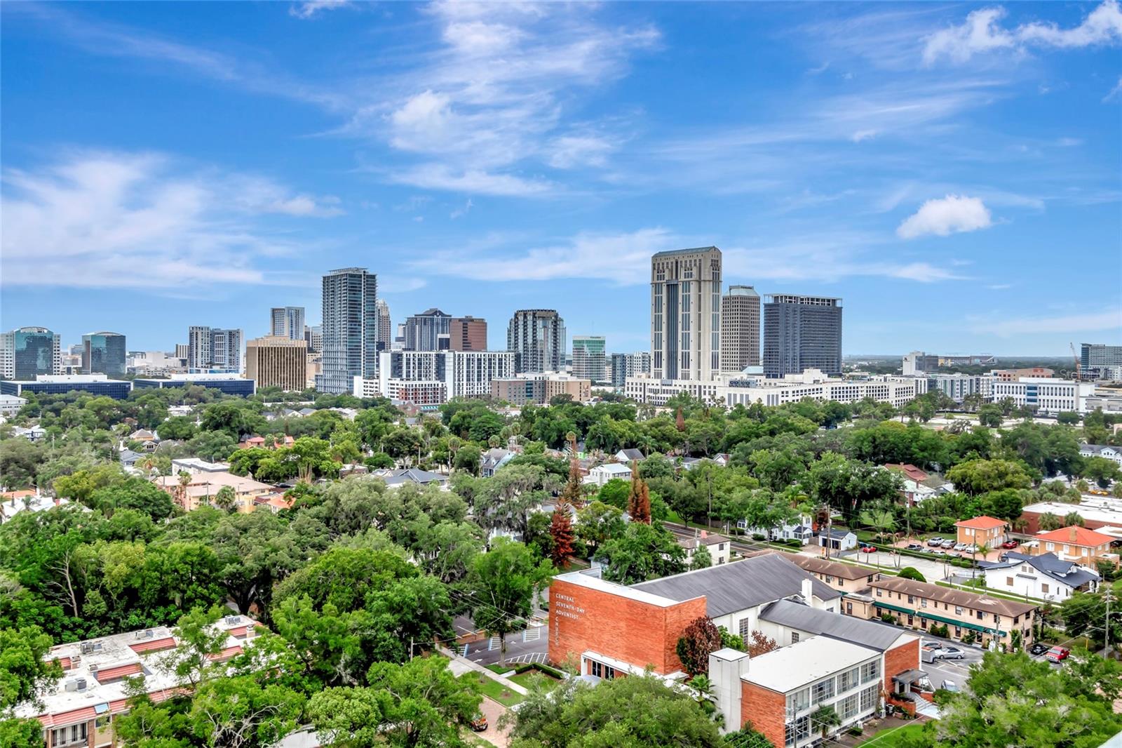 PARK LAKE TOWERS - Residential