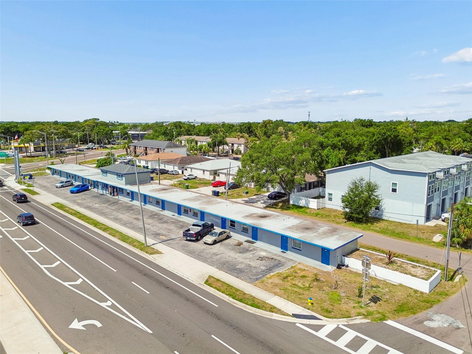 SUNSET ADD - Commercial Sale