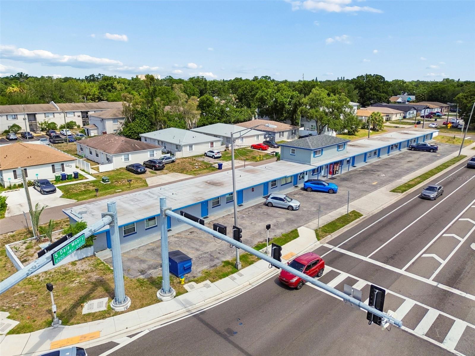 SUNSET ADD - Commercial Sale