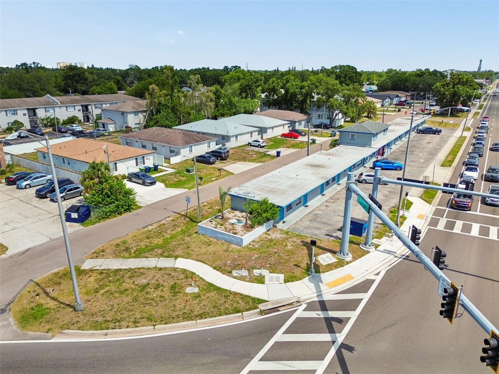 SUNSET ADD - Commercial Sale