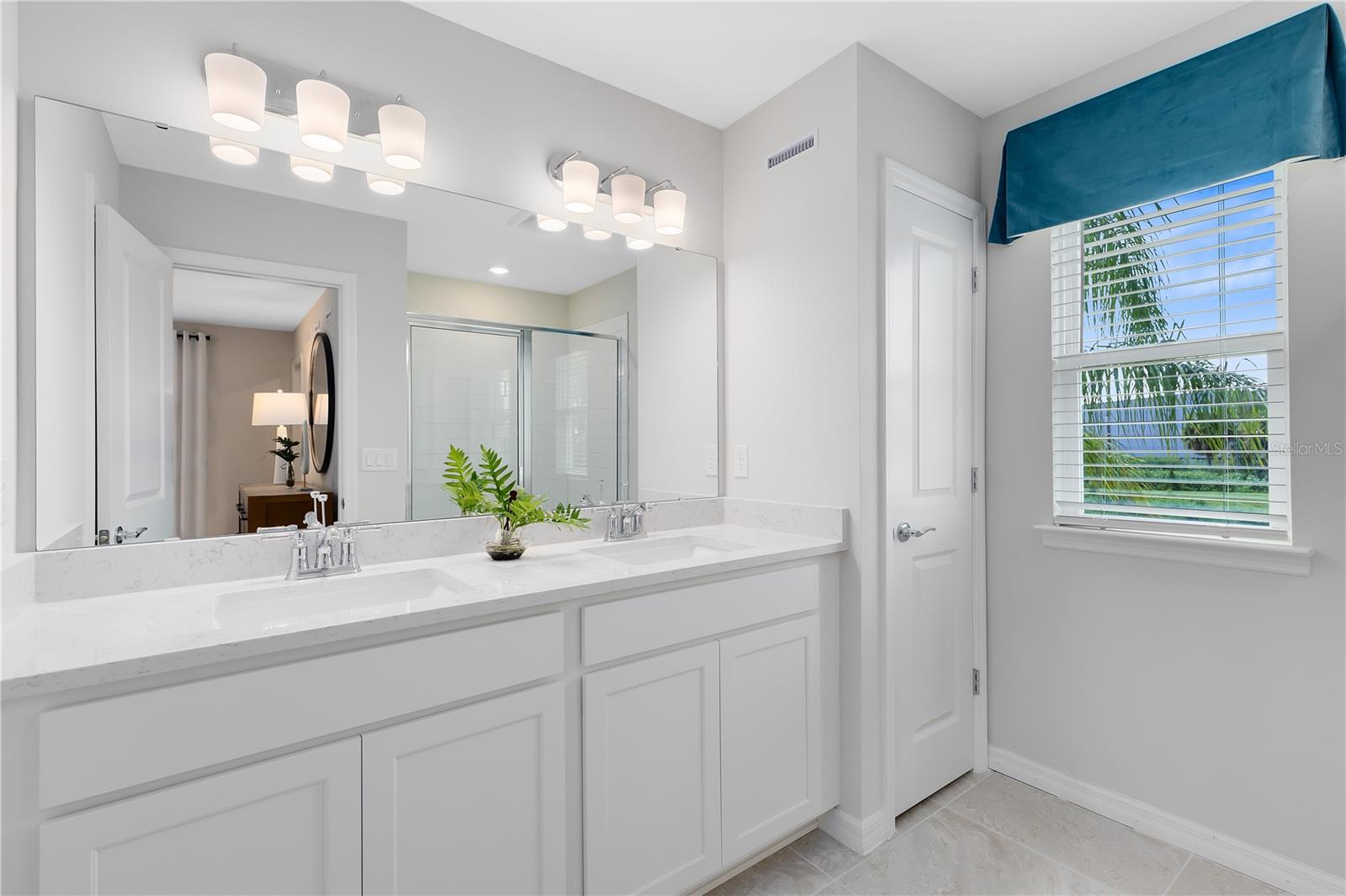 SUNRISE ESTATES - Residential