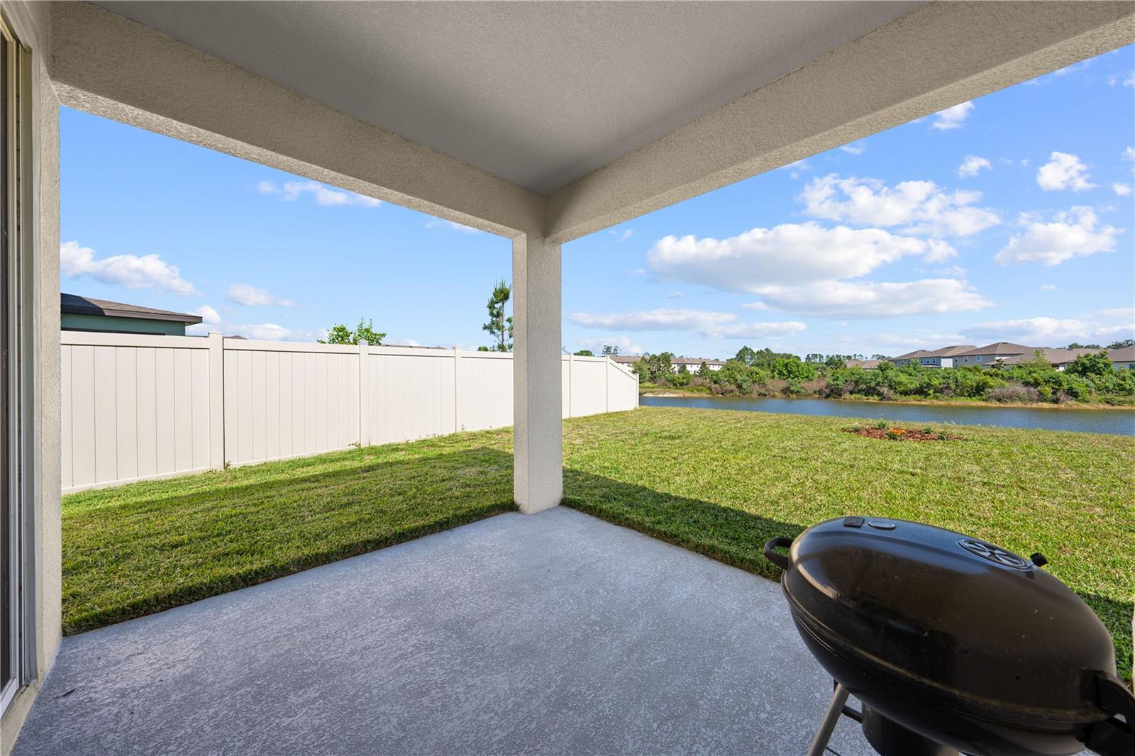 MIRADA PARCELS 20 & 22 REPLAT - Residential