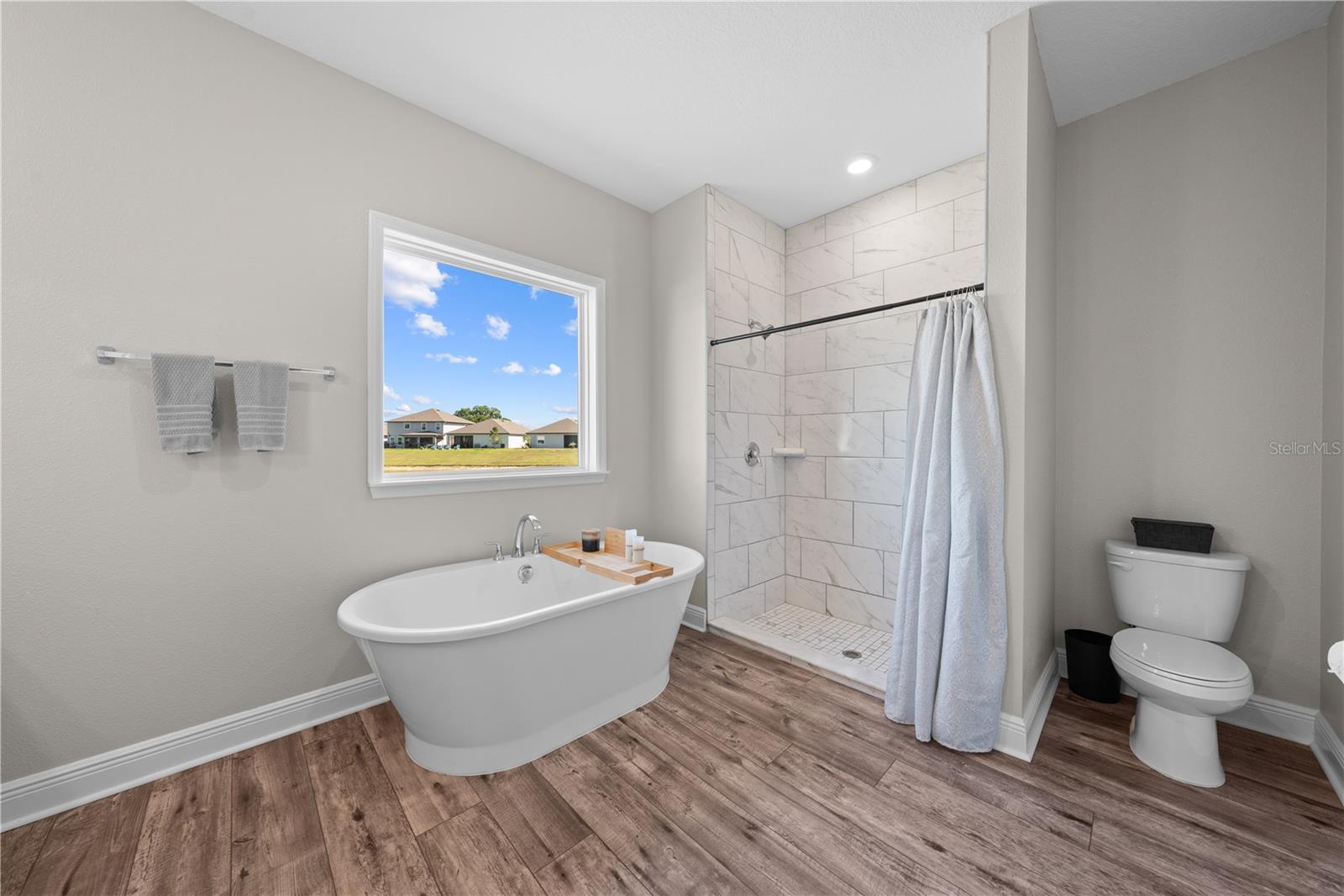 MIRADA PARCELS 20 & 22 REPLAT - Residential