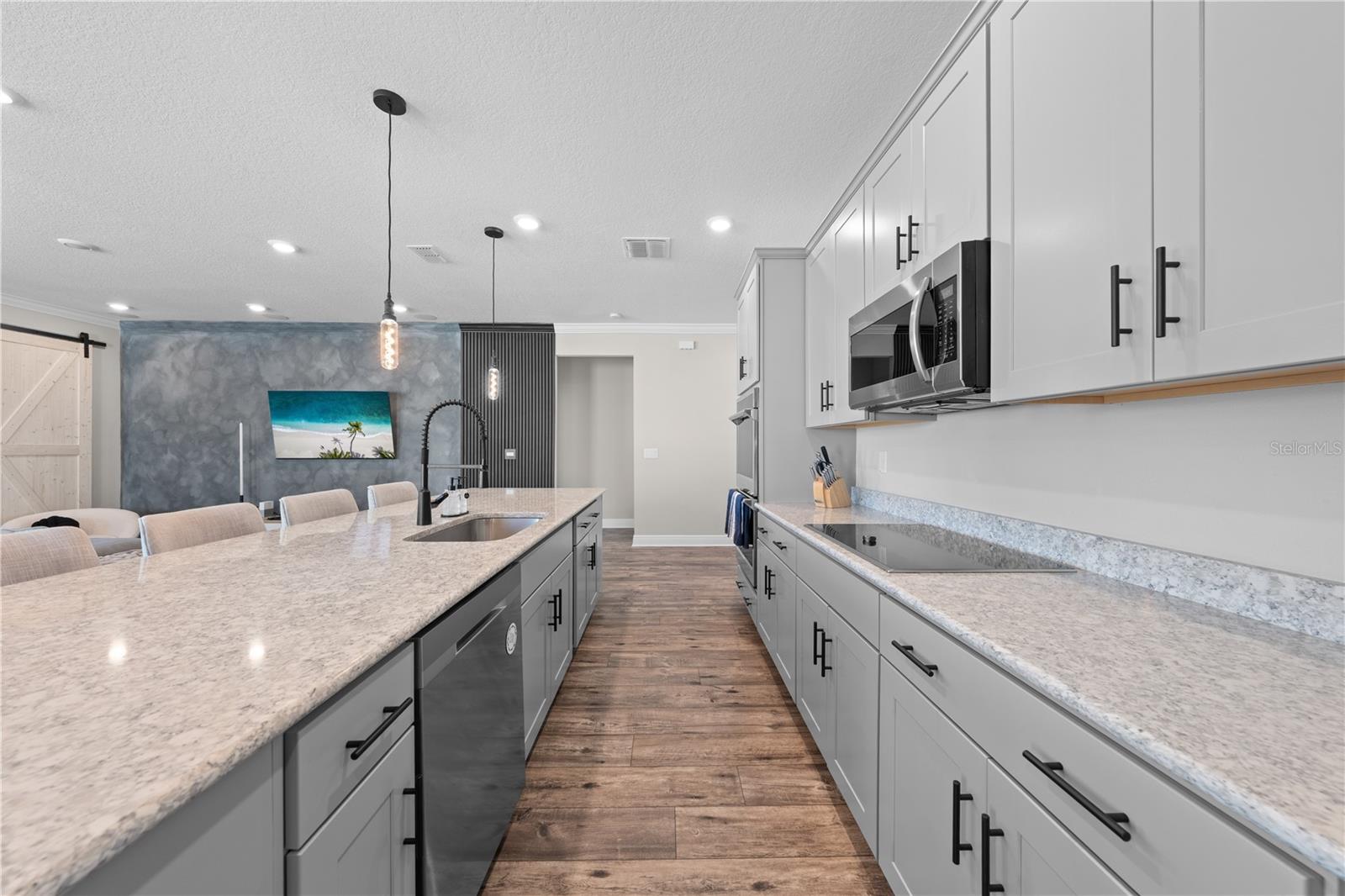 MIRADA PARCELS 20 & 22 REPLAT - Residential