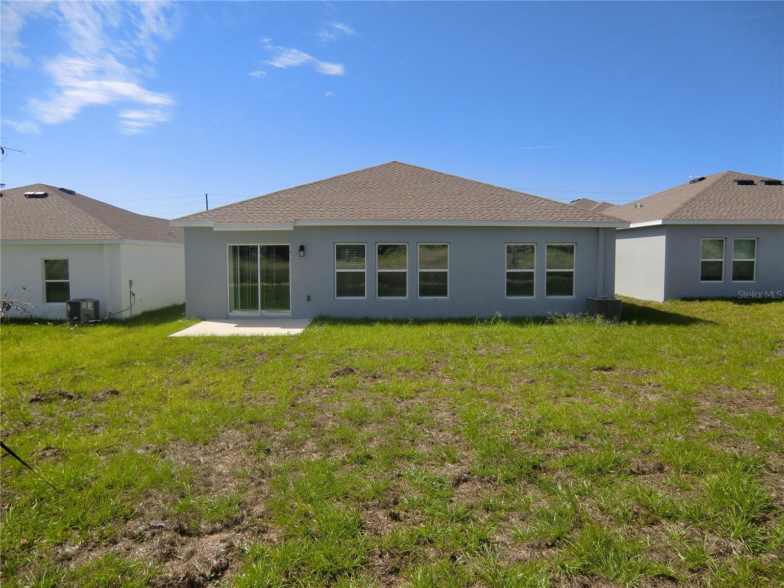 CASCADES PHASES 1A AND 1B PB 193 PG 37-52 BLK 52 L - Residential Lease