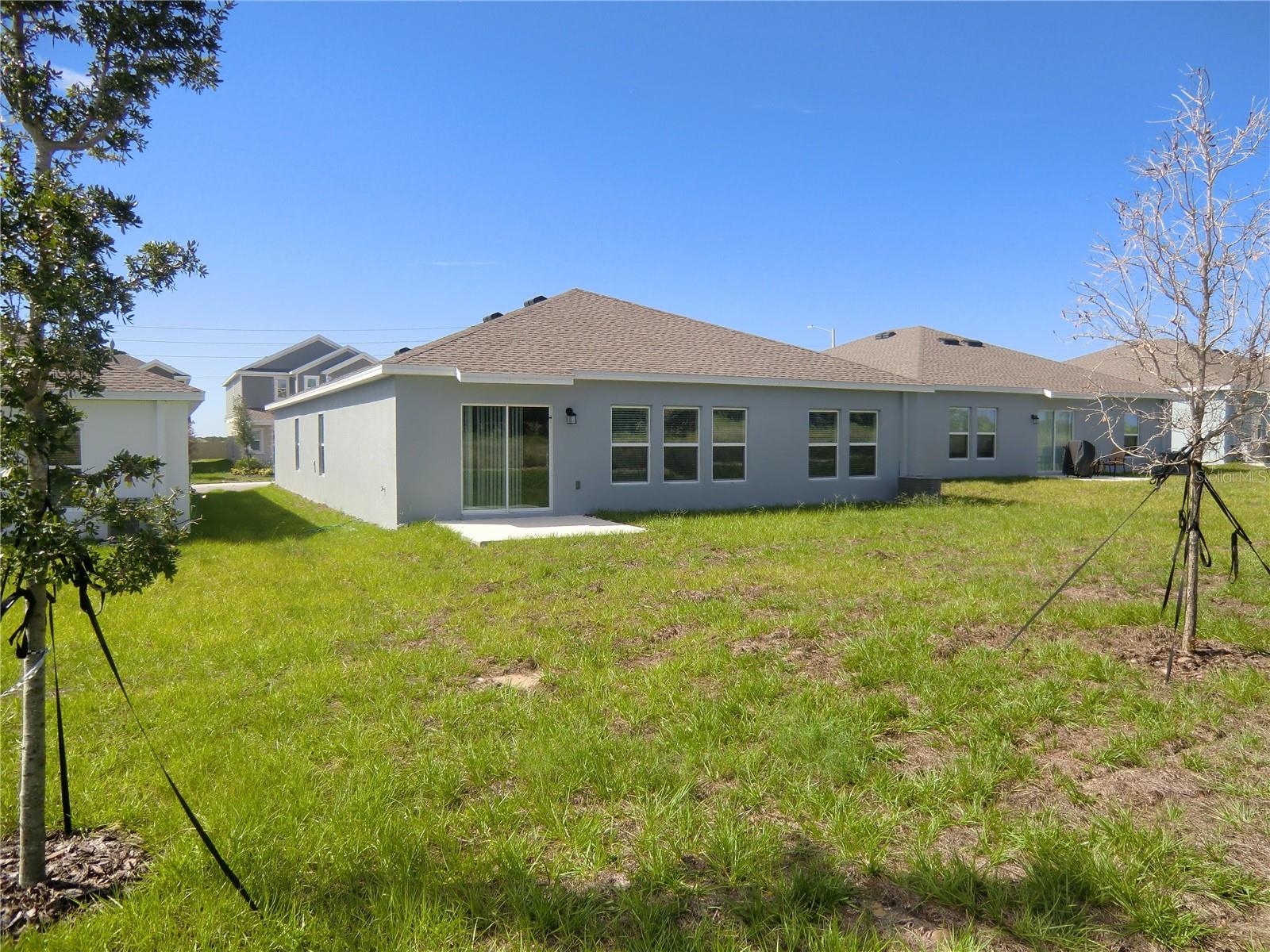 CASCADES PHASES 1A AND 1B PB 193 PG 37-52 BLK 52 L - Residential Lease
