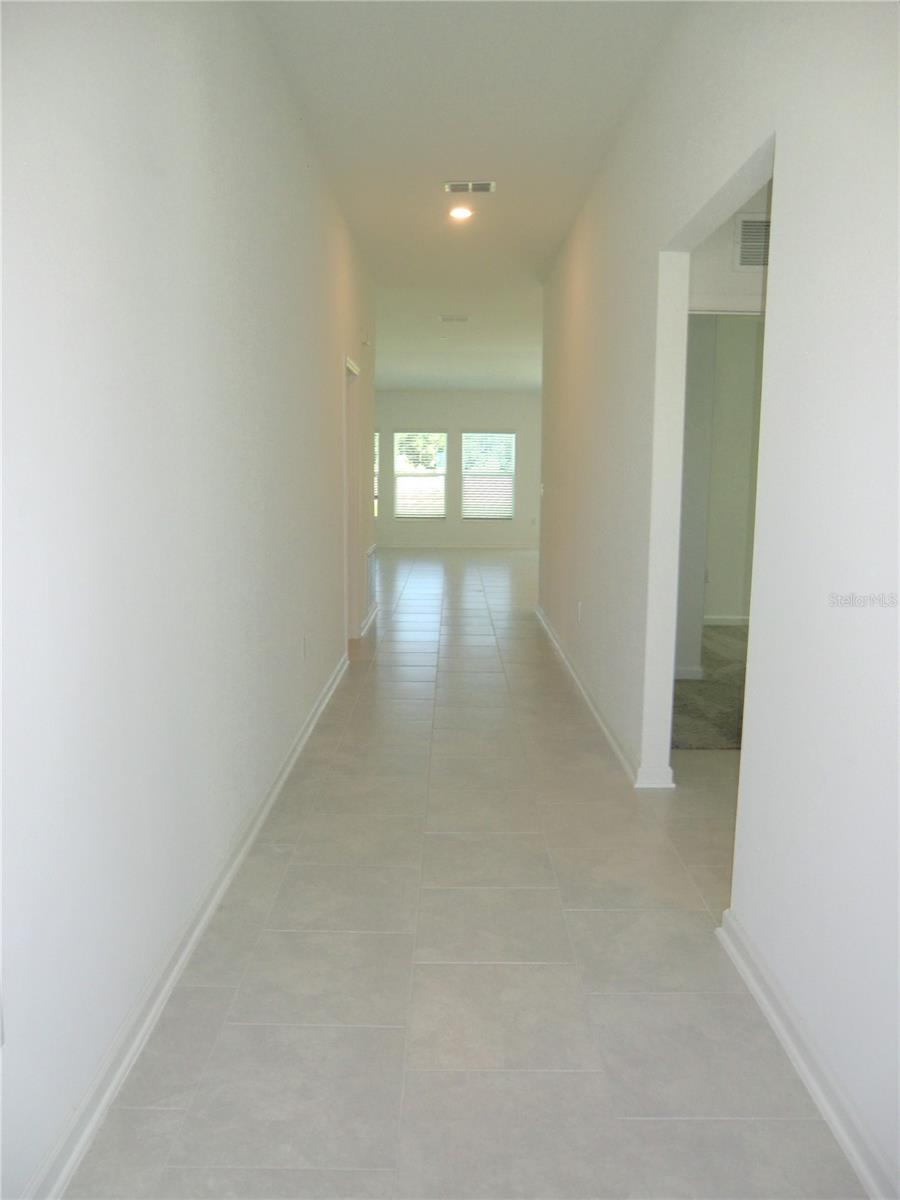 CASCADES PHASES 1A AND 1B PB 193 PG 37-52 BLK 52 L - Residential Lease