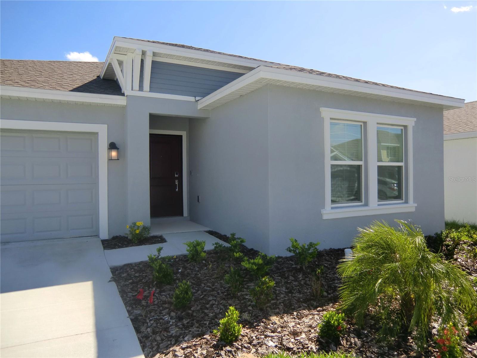 CASCADES PHASES 1A AND 1B PB 193 PG 37-52 BLK 52 L - Residential Lease