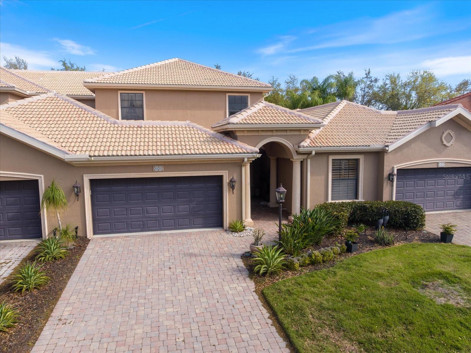 BOUGAINVILLEA PLACE - Residential