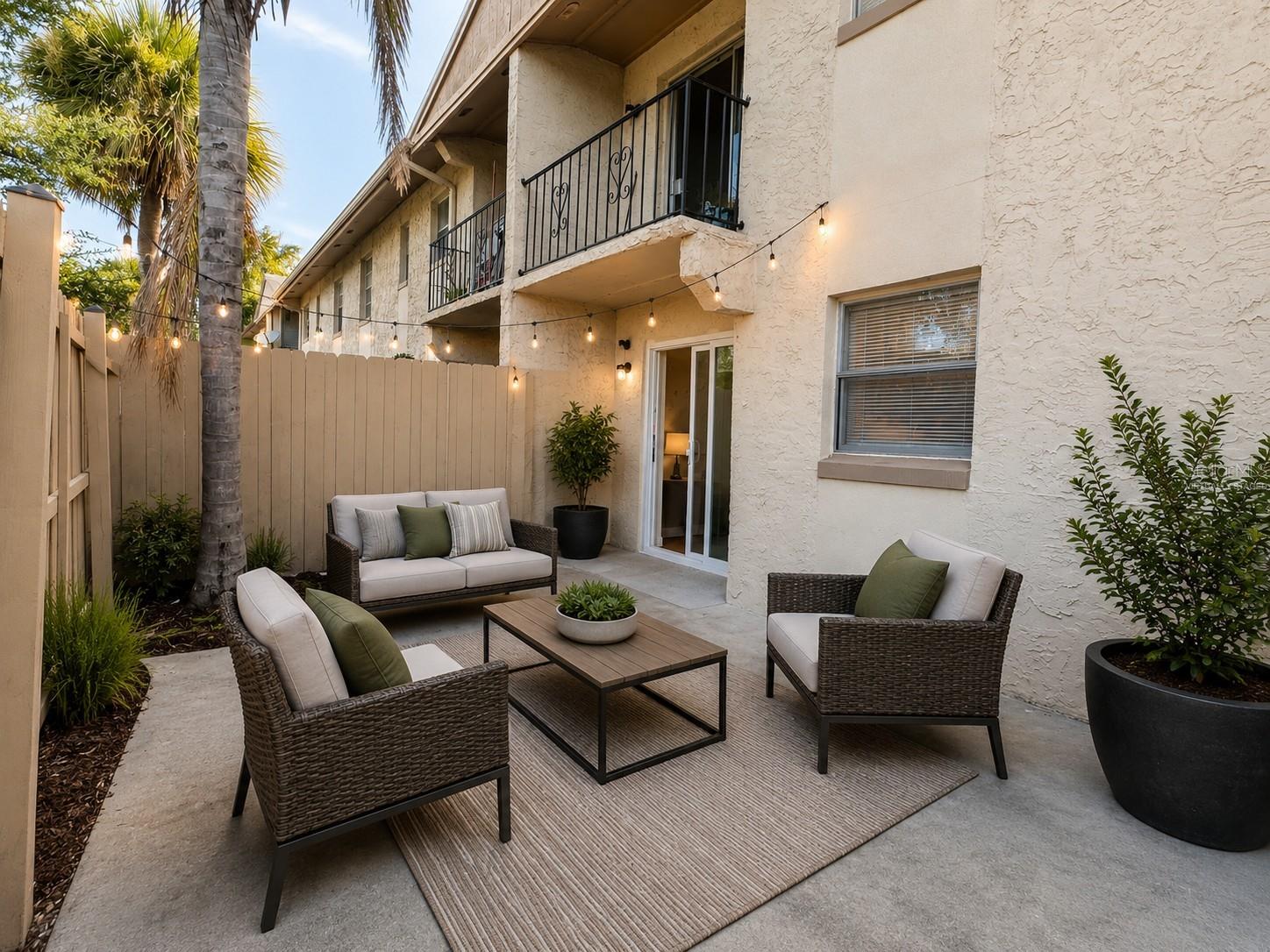 COMMODORE PLACE CONDO - Residential