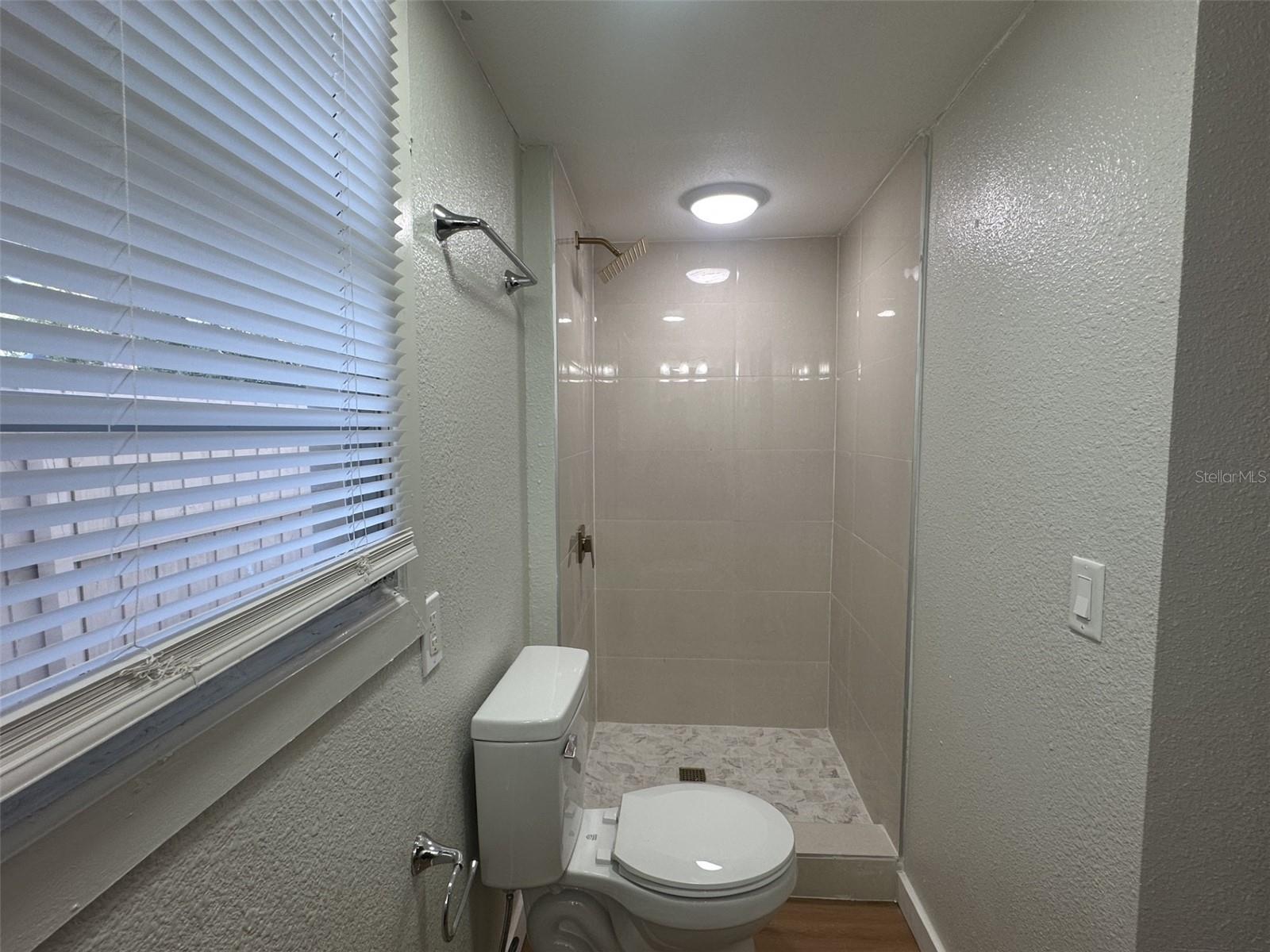 COMMODORE PLACE CONDO - Residential