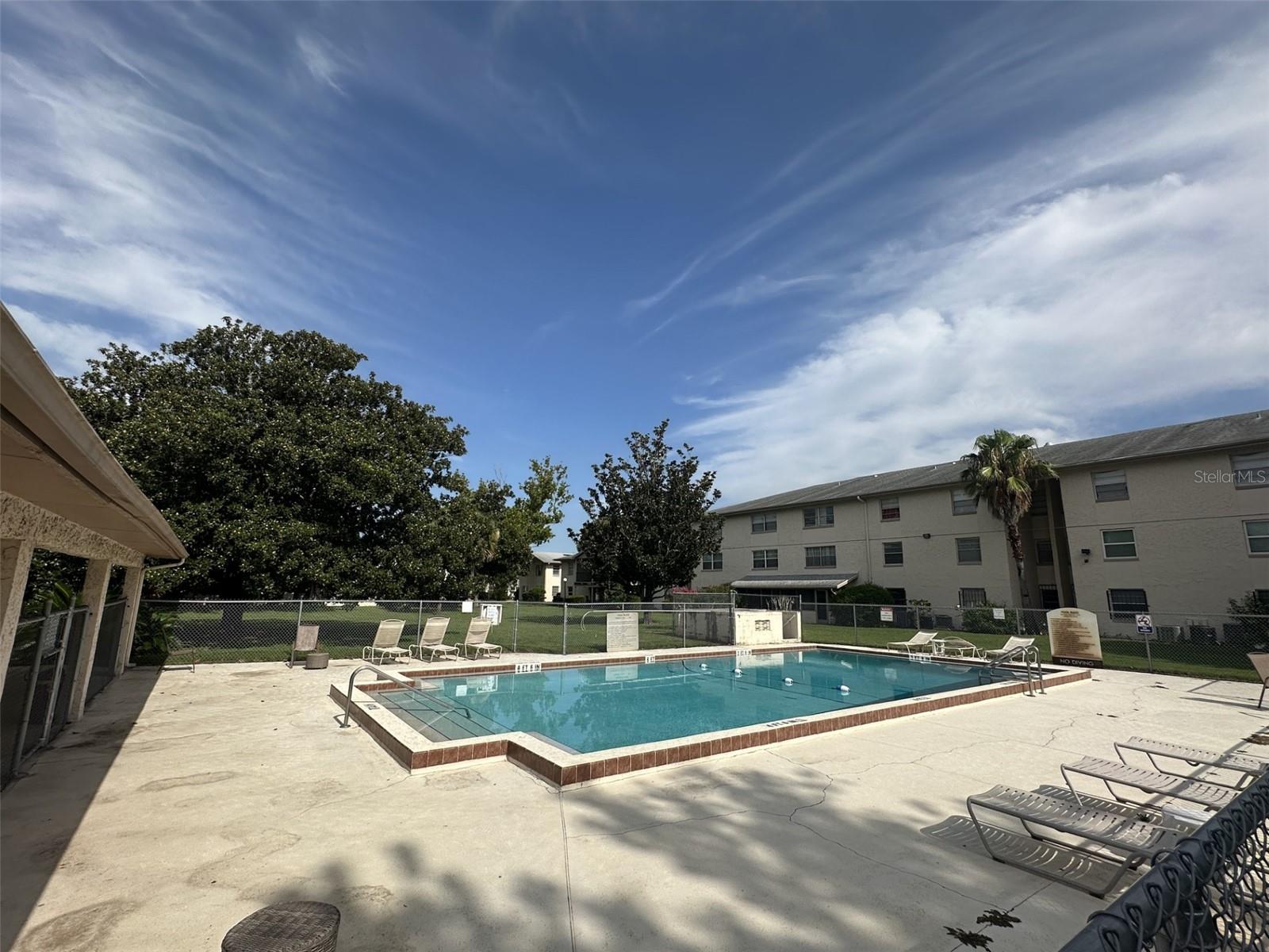 COMMODORE PLACE CONDO - Residential
