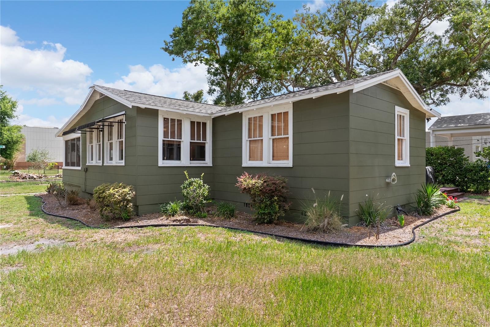CALVIN & OVERSTREETS ADD - Residential Lease