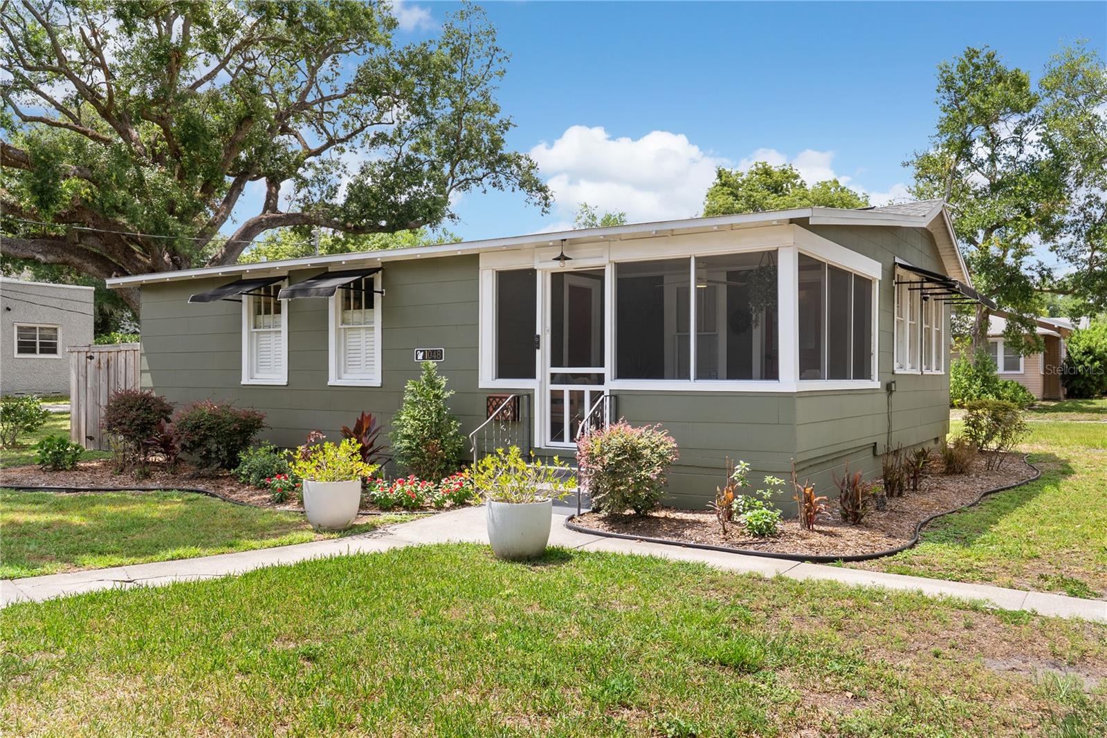 CALVIN & OVERSTREETS ADD - Residential Lease