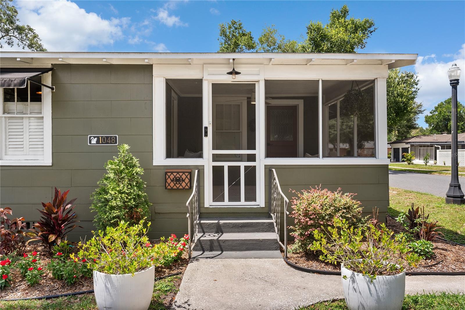 CALVIN & OVERSTREETS ADD - Residential Lease