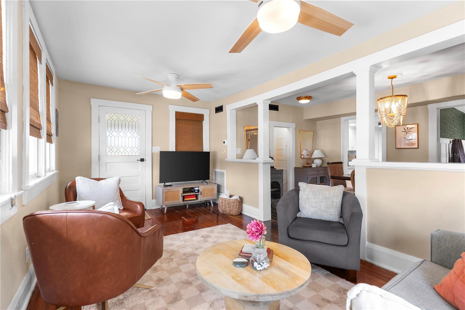 CALVIN & OVERSTREETS ADD - Residential Lease