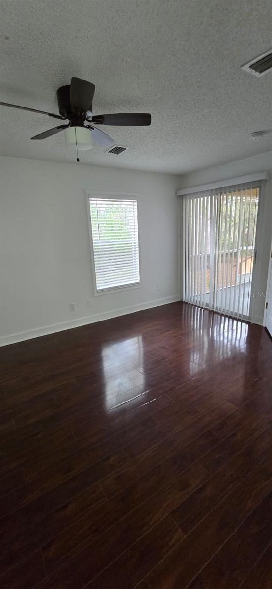 PALM VILLAS CONDO - Residential Lease