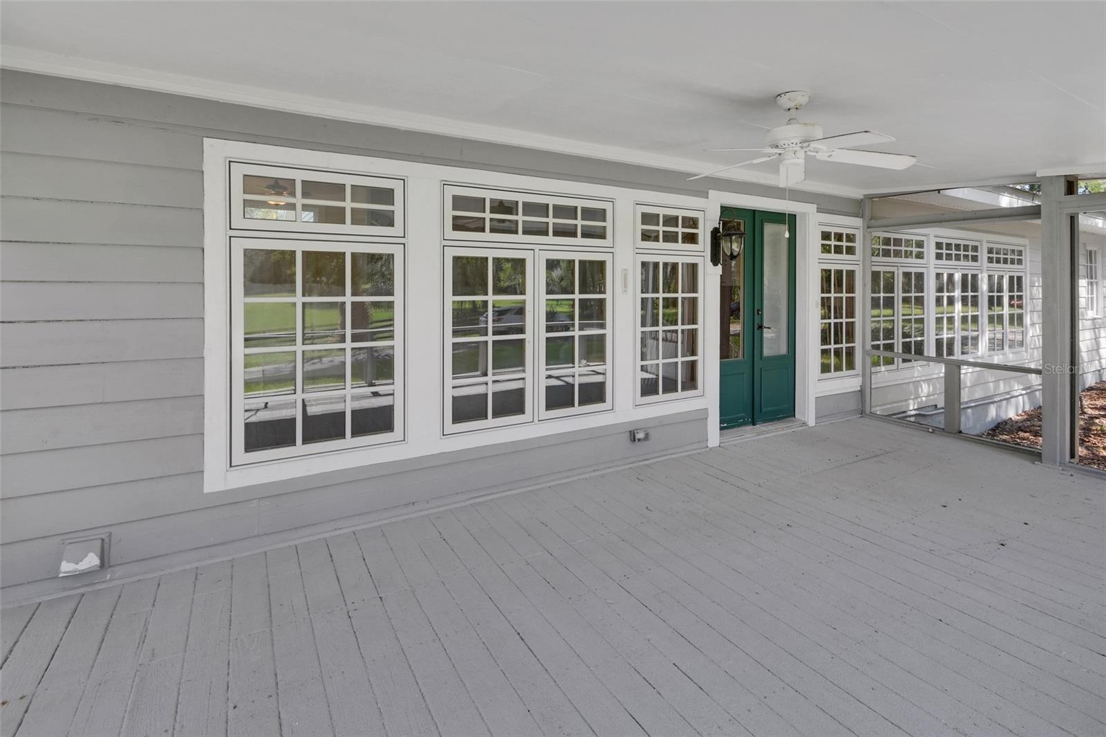 ACREAGE IN 8104 - Residential