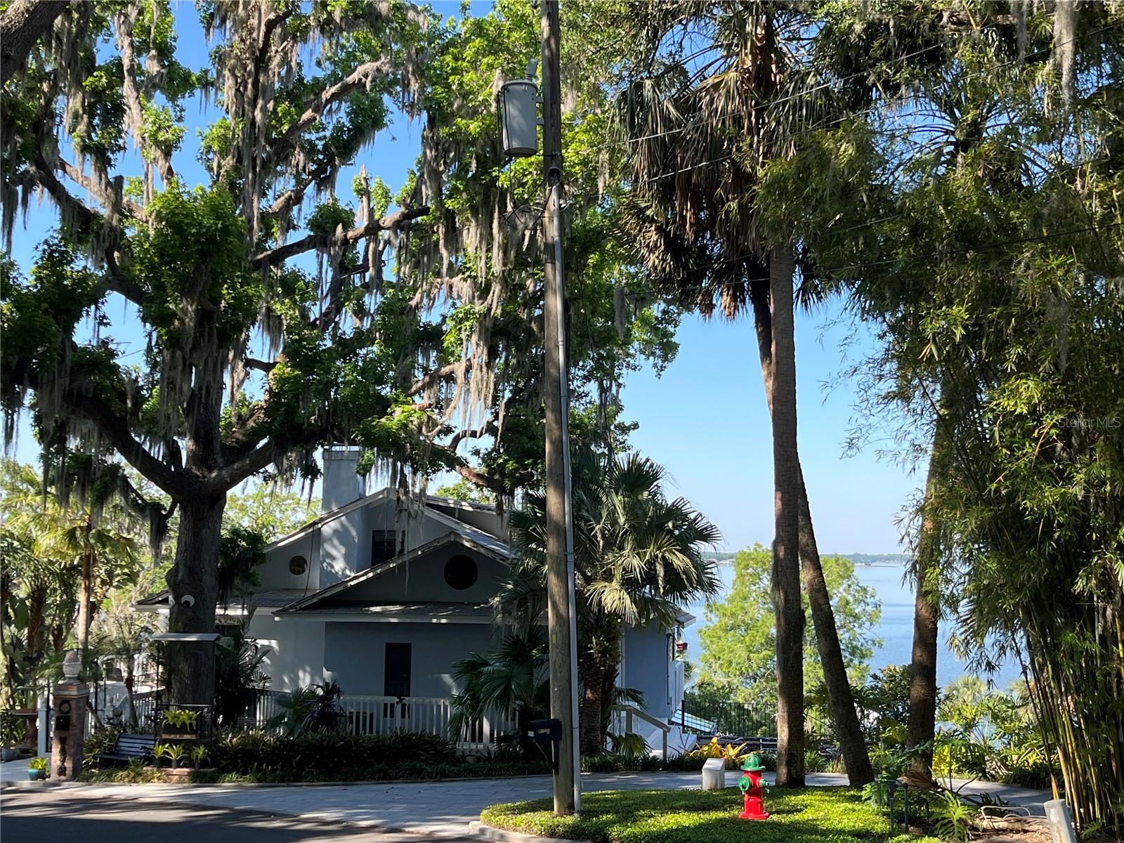 MOUNT DORA - Residential