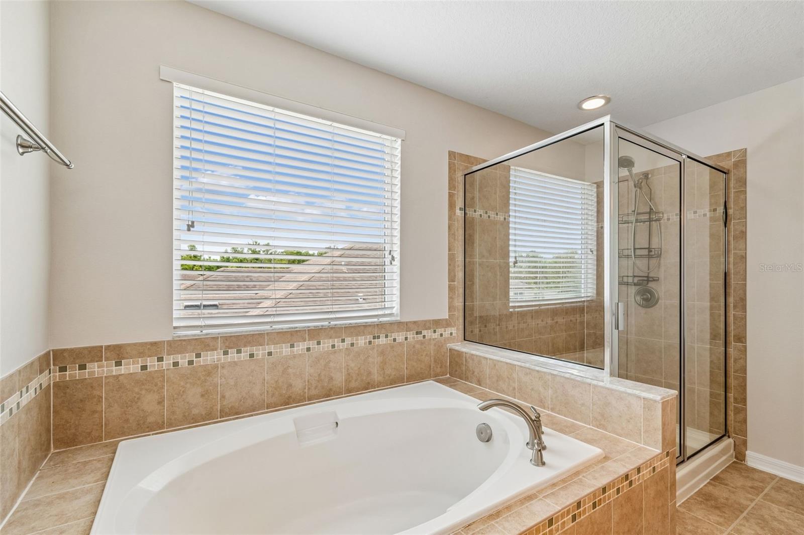 ASBEL ESTATES - Residential
