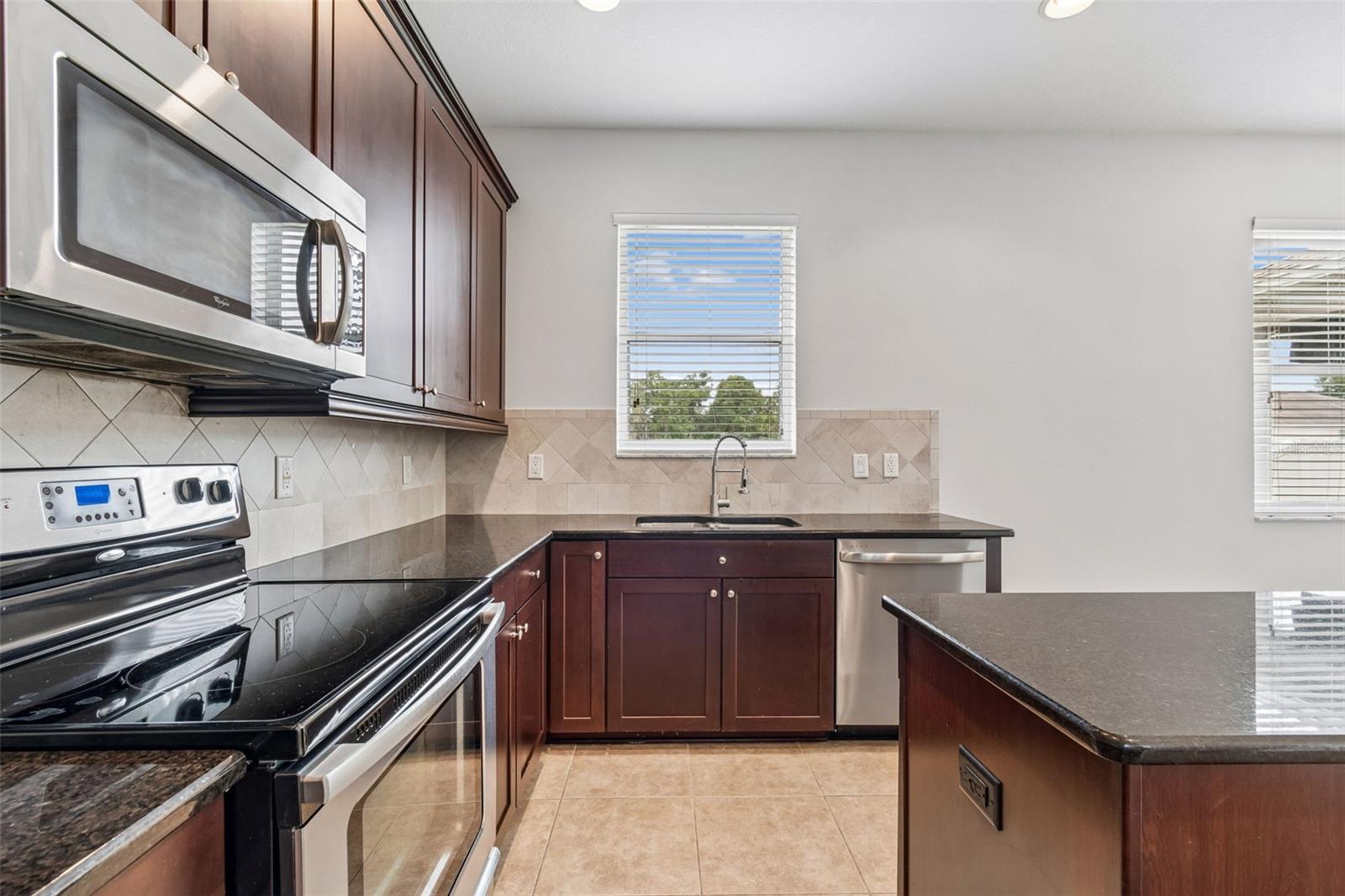 ASBEL ESTATES - Residential