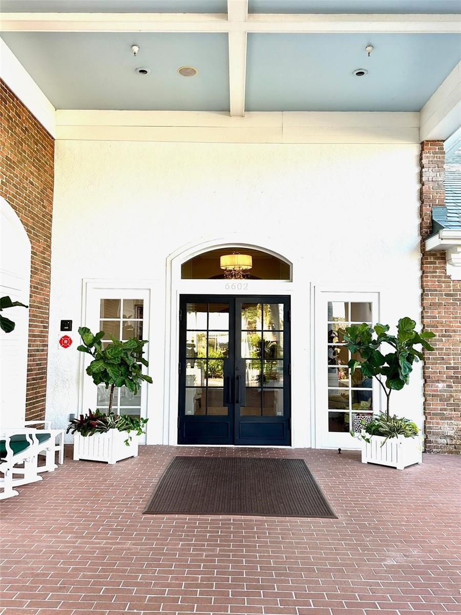 VILLAS AT TARA - Residential
