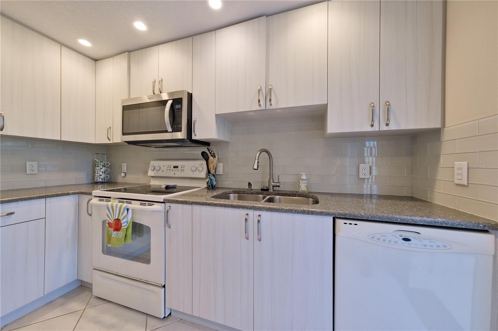 SPRINGLAKE - Residential