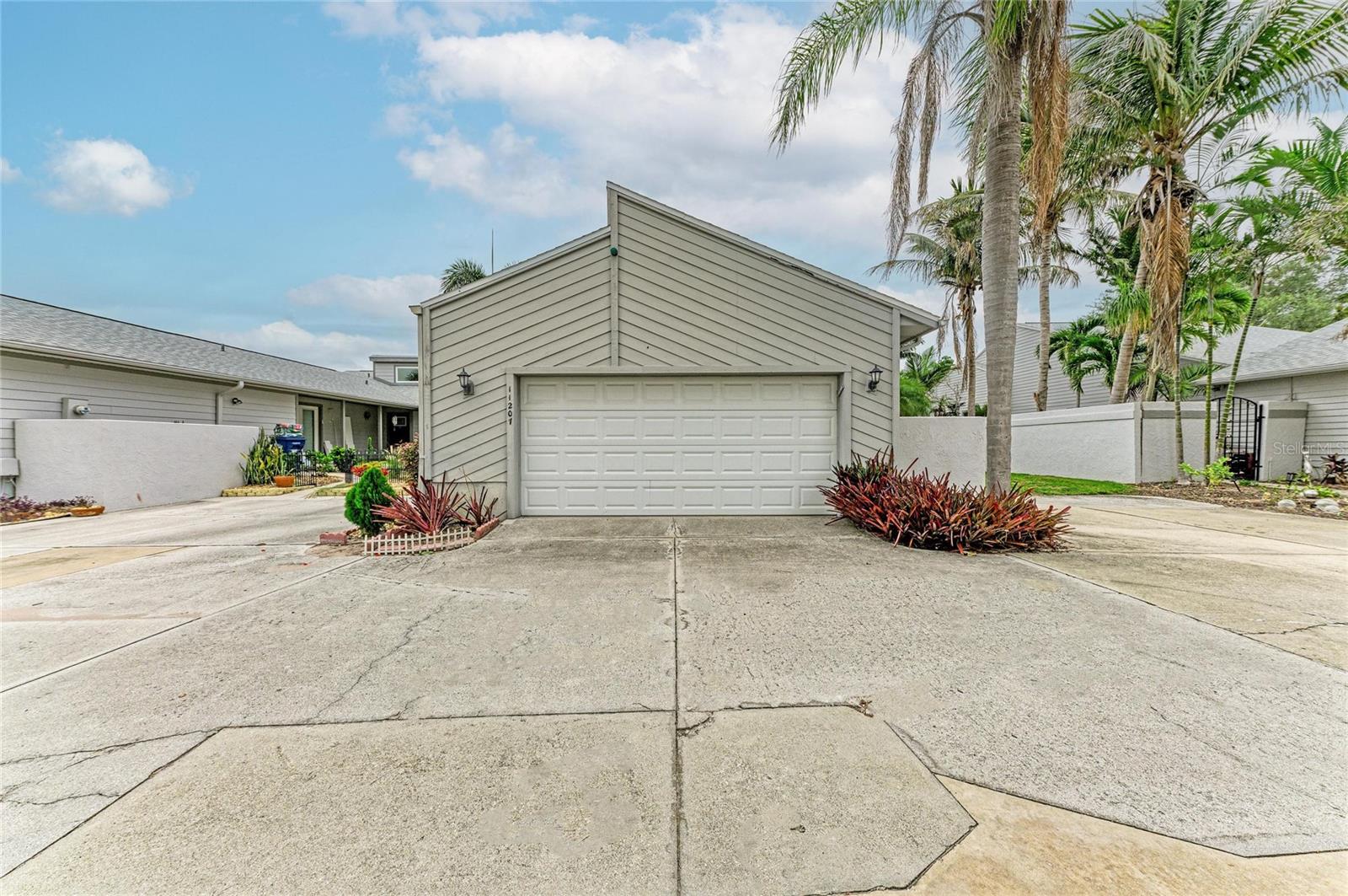 PATIO HOMES - Residential